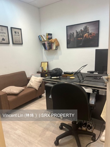 WOODLANDS BIZHUB (D27), Factory #473531441